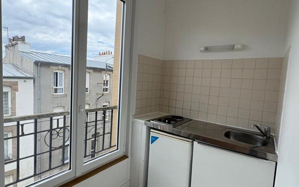 Appartement à louer    1 pièce •  Brest