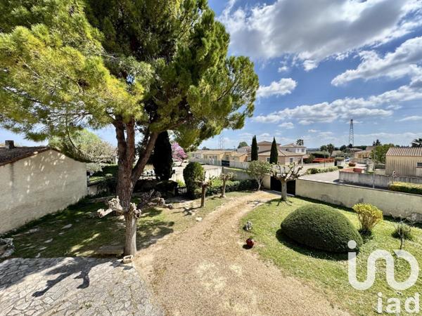 Maison traditionnelle 6 pièces de 128 m² à Milhaud (30540)