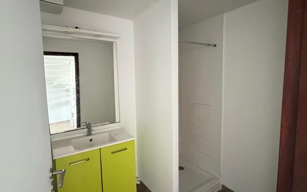 Appartement à louer    3 pièces •  Cayenne