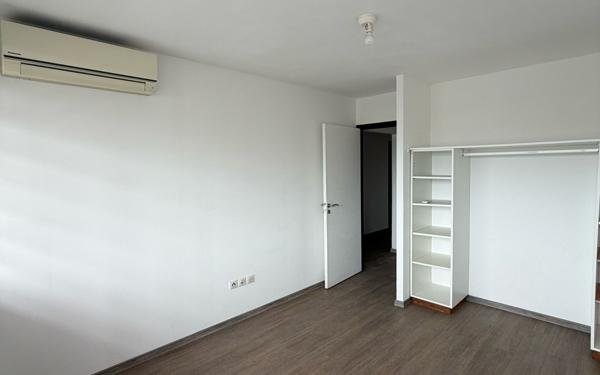 Appartement à louer    3 pièces •  Cayenne