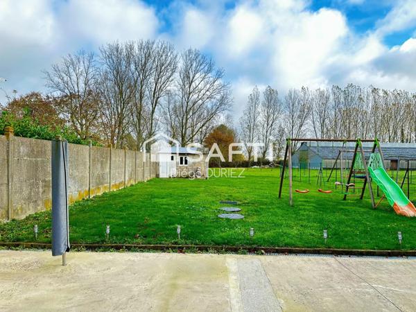Maison semi plain-pied de 3 chambres avec jardin