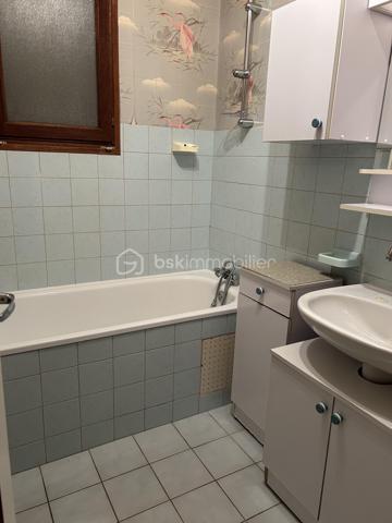 Maison de village de 80 m²