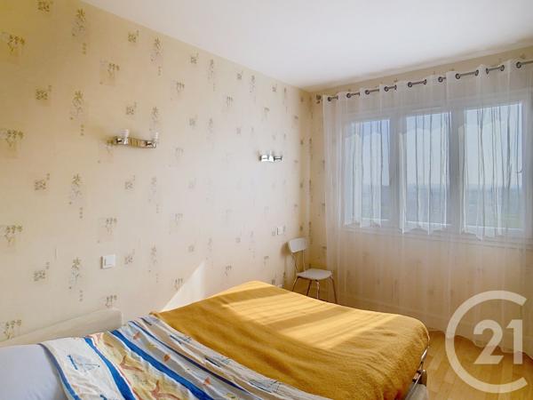 Immeuble à vendre  279,32 m2 THIAIS - 94