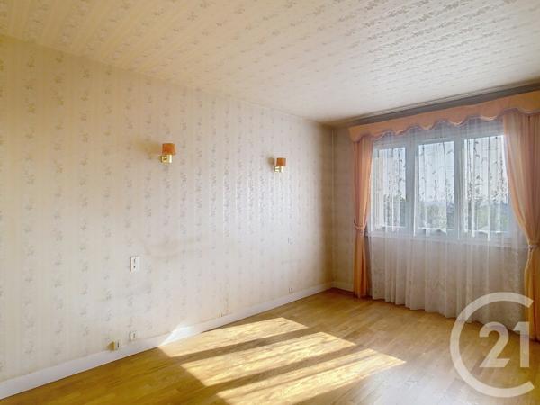 Immeuble à vendre  279,32 m2 THIAIS - 94