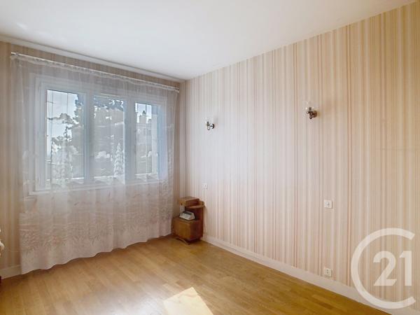 Immeuble à vendre  279,32 m2 THIAIS - 94