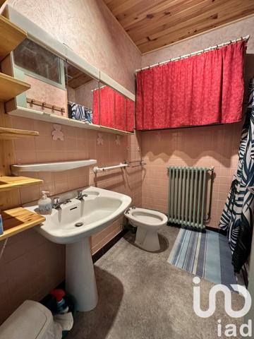 Maison 5 pièces de 165 m² à Opoul-Périllos (66600)