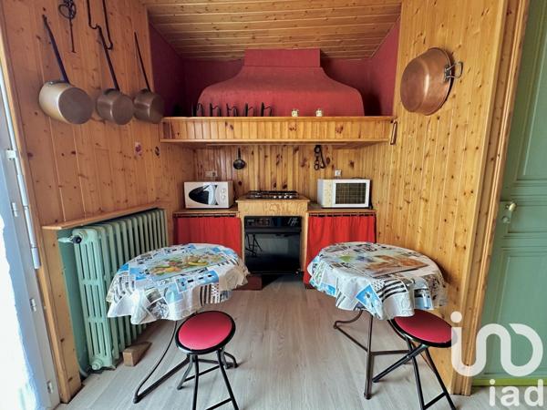 Maison 5 pièces de 165 m² à Opoul-Périllos (66600)