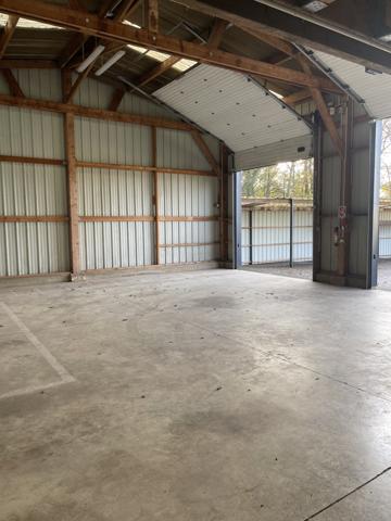 Saint-Mars-la-Brière (72470) LOCAL D'ACTIVITE PROCHE AUTOROUTE