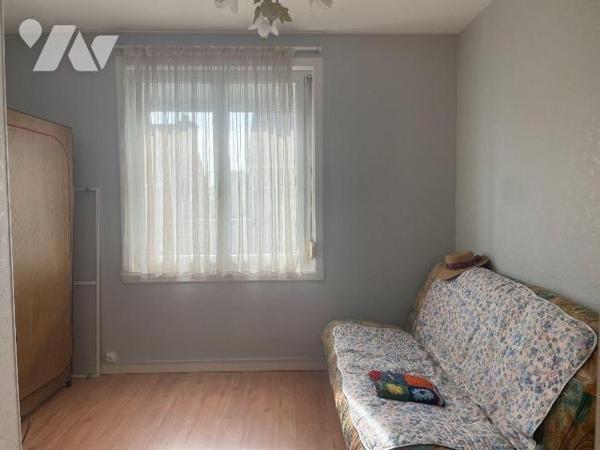 EN EXCLUSIVITE - A VENDRE A BAILLEUL dans le Nord (59) : MAISON MITOYENNE PROCHE CENTRE VILLE E...