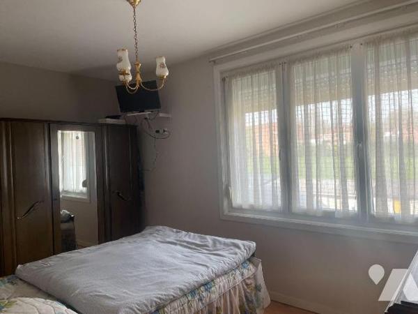 EN EXCLUSIVITE - A VENDRE A BAILLEUL dans le Nord (59) : MAISON MITOYENNE PROCHE CENTRE VILLE E...