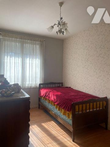 EN EXCLUSIVITE - A VENDRE A BAILLEUL dans le Nord (59) : MAISON MITOYENNE PROCHE CENTRE VILLE E...