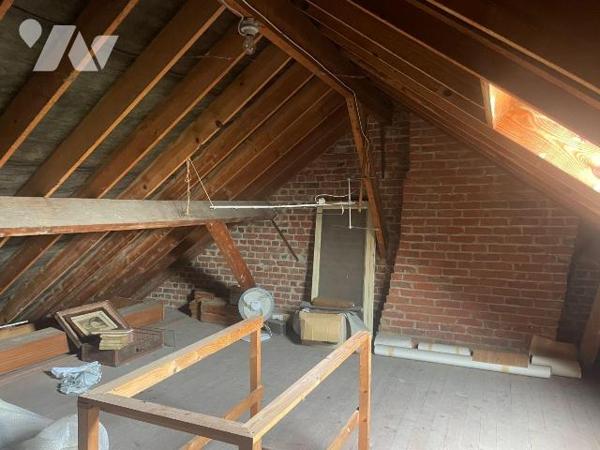 EN EXCLUSIVITE - A VENDRE A BAILLEUL dans le Nord (59) : MAISON MITOYENNE PROCHE CENTRE VILLE E...