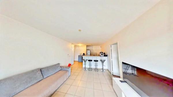 Vente Appartement 2 pièces 44 m2 à Lyon 8