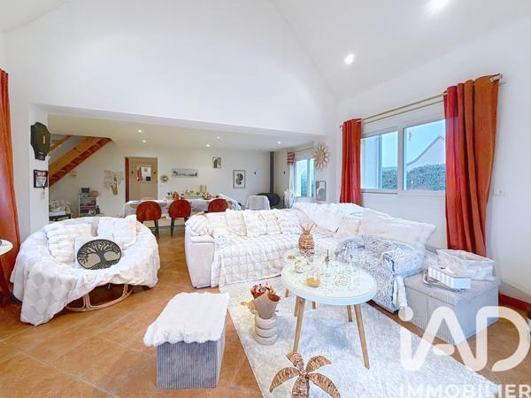 Maison à vendre 8 pièces 157 m² Saint-Georges-de-la-Rivière