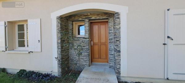 Maison à vendre à Soulaire-et-Bourg dans le Maine-et-Loire (49460), ref : 49004-1675