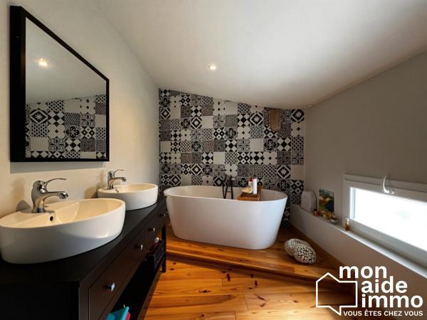 Maison en pierre 222m² 5 chambres