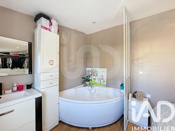 Maison à vendre 5 pièces 104 m² Pontault-Combault