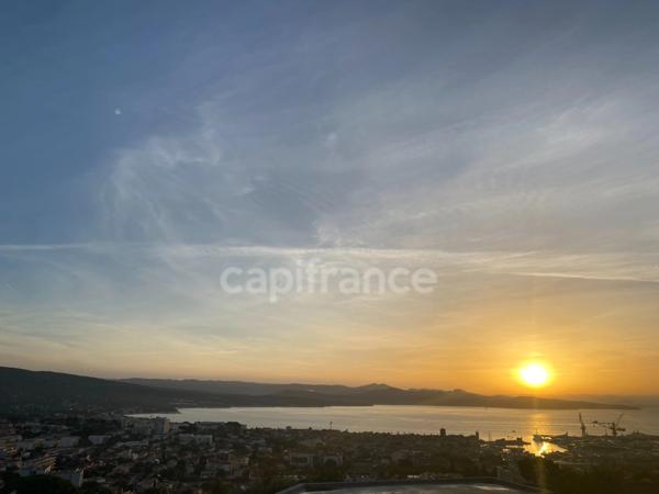 La Ciotat (13) – Villa contemporaine neuve de type 3 avec vue mer panoramique