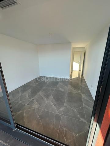 La Ciotat (13) – Villa contemporaine neuve de type 3 avec vue mer panoramique