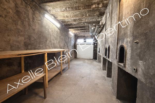 Aubagne (13400) Bien rare à Aubagne – Appartement de caractère 128m2 habitable + chai de 100 m² – potentiel loft / atelier