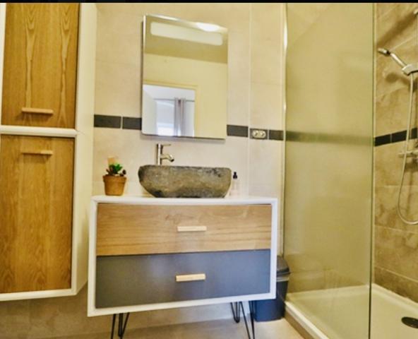 Appartement 1 pièce à vendre Narbonne - 11100 / Réf: 01-4100