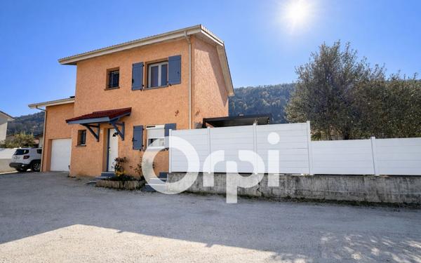 Maison à vendre    5 pièces •  Villard-Bonnot