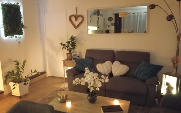 Maison à vendre    6 pièces • 191,16 m2 Villeneuve