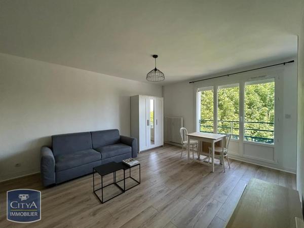 Appartement à louer 1 pièce 26.95m² Chartres (28000)