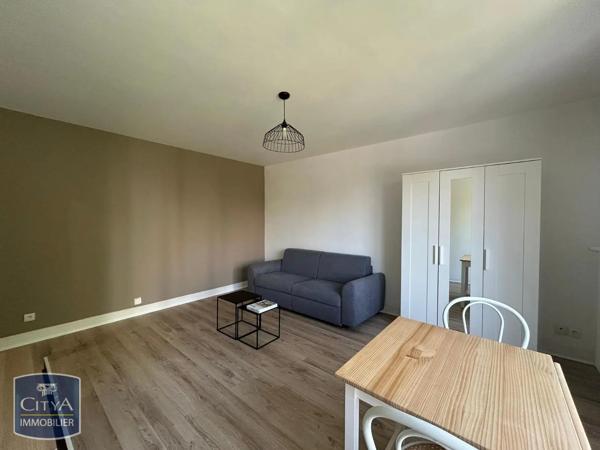 Appartement à louer 1 pièce 26.95m² Chartres (28000)