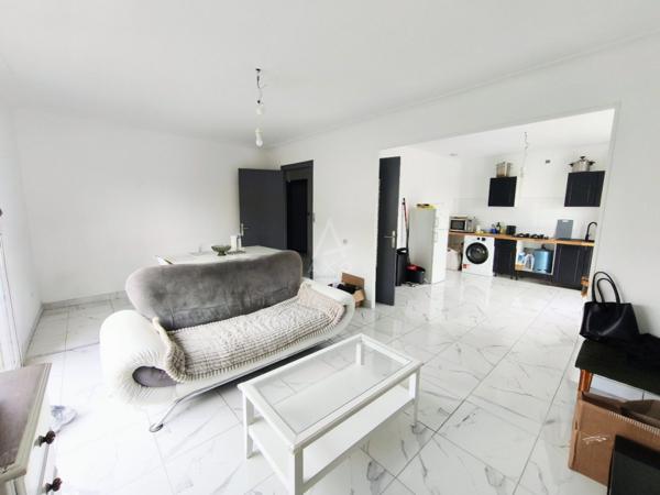 A LOUER APPARTEMENT 3 CHAMBRES