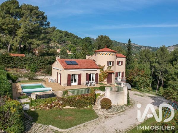 Maison à vendre 6 pièces 180 m² Roquevaire