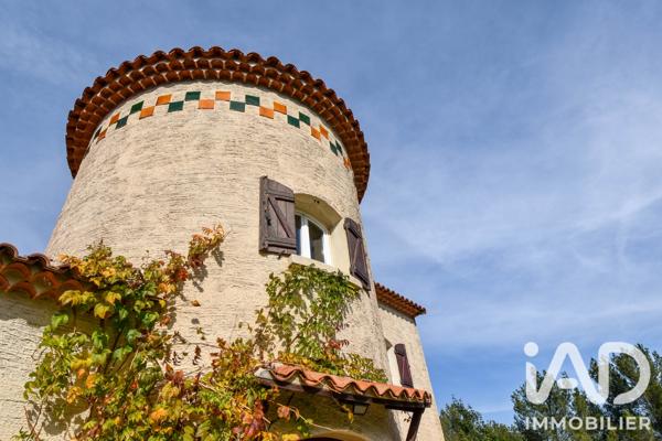 Maison à vendre 6 pièces 180 m² Roquevaire