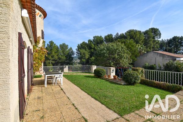 Maison à vendre 6 pièces 180 m² Roquevaire