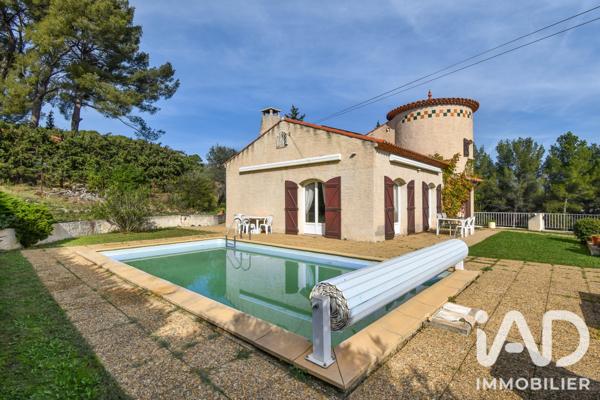 Maison à vendre 6 pièces 180 m² Roquevaire