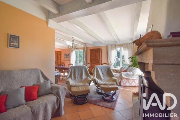 Maison à vendre 6 pièces 180 m² Roquevaire