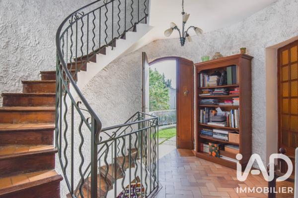Maison à vendre 6 pièces 180 m² Roquevaire