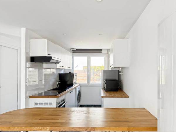 SAINT MARC SUR MER CENTRE - PLAGE HULOT MARCHÉ - PETITE MAISON RENOVEE 3 CHAMBRES ET MEZZANINES - JARDIN CLOS - TERRASSE