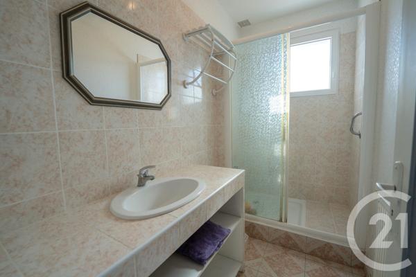 Maison à vendre  8 pièces - 139 m2 SAUJON - 17