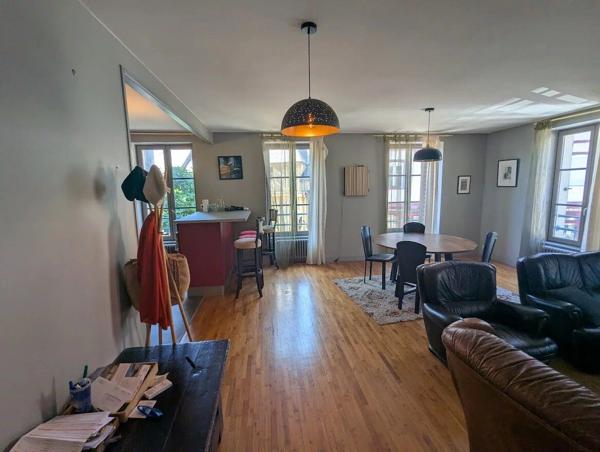 Vente Appartement 4 pièces 91 m2 à Josselin