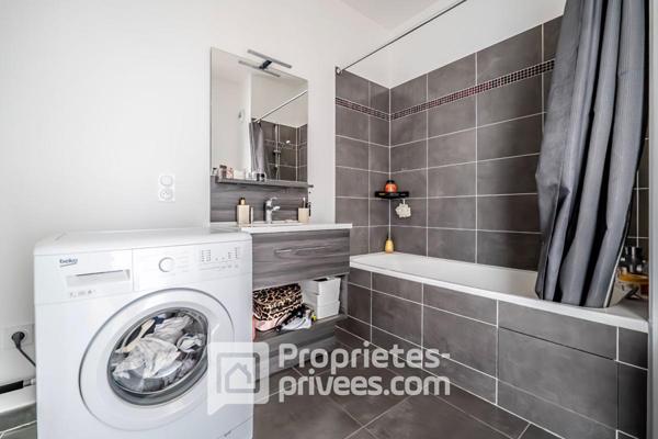 Appartement lumineux en rez-de-jardin 3 pièces de 60m² + place de parking Asnières-sur-seine