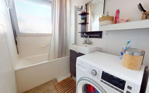 Appartement à vendre    2 pièces • 63,53 m2 Montpellier