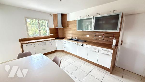 Maison Melesse T8 192m²