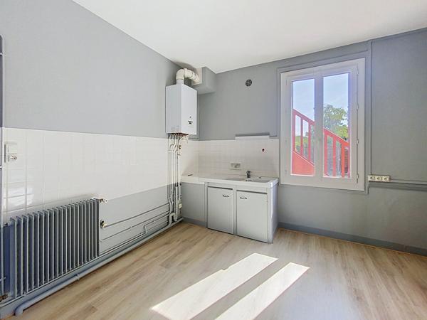 Ensemble immobilier Amboise 8 pièce(s) 126.23 m2 sur 1550 m² de terrain
