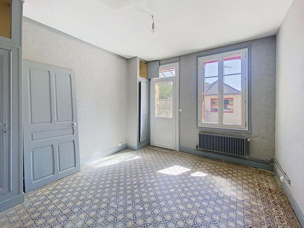 Ensemble immobilier Amboise 8 pièce(s) 126.23 m2 sur 1550 m² de terrain