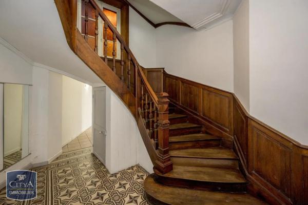 Local commercial à vendre 169m²