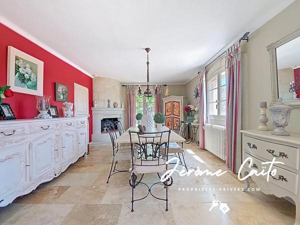 Maison Redessan 6 pièce(s) 178 m2 - 3 Chambres - Piscine - Pool house - Garage