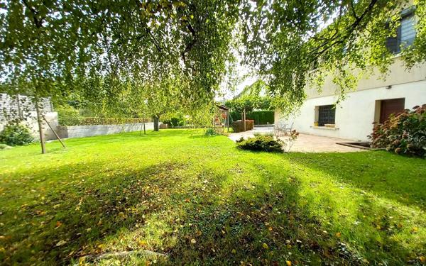 Maison à vendre    5 pièces •  Saint-Vallier