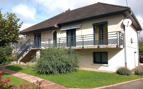 Maison à vendre    5 pièces •  Saint-Vallier