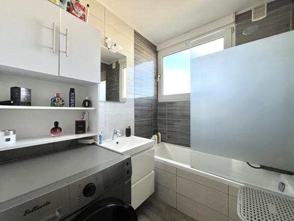 Maizières-lès-Metz (57280) MAIZIÈRES-LÈS-METZ : A VENDRE ! Appartement 5 pièces de 71m2