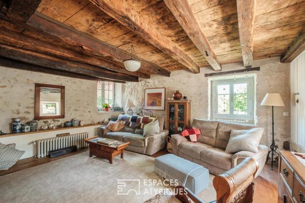 Maison au bord de l’eau, avec son moulin et ses dépendances